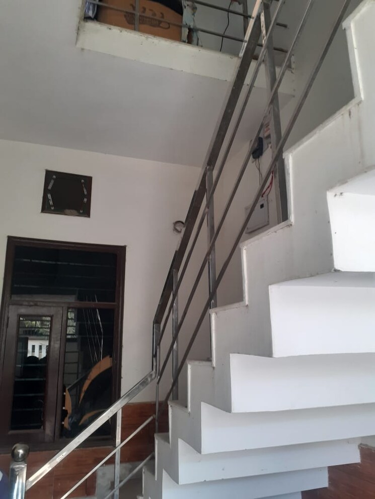 undefined, modipuram 3 Bedroom 81 Sq.Yd. Independent House In Modipuram Meerut 8108832