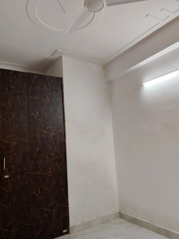 Furnished Amenities in 1 BHK Builder Floor at Saket – for Rent