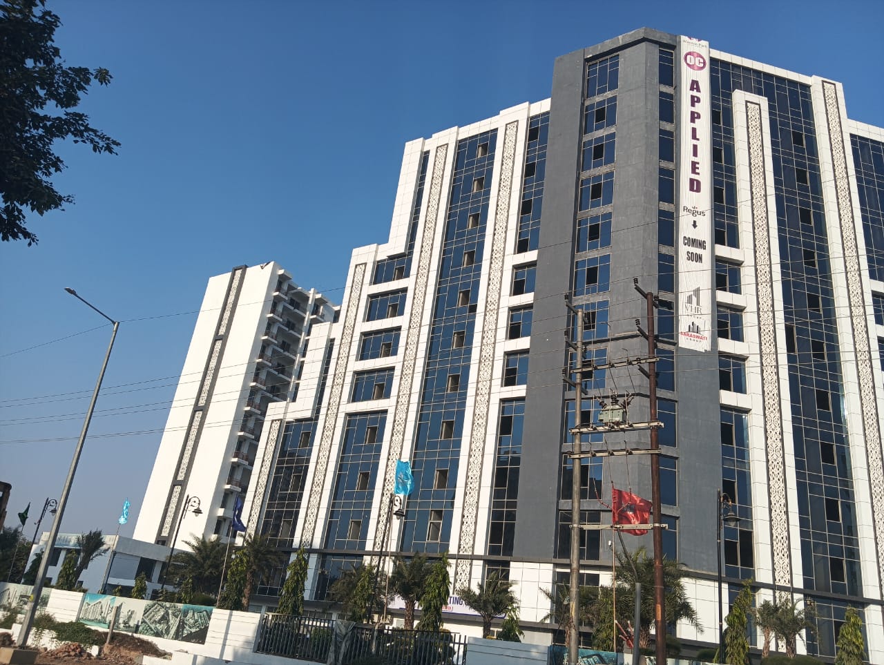 2 BHK + Extra Room Apartment For Sale in Sunwest Home 