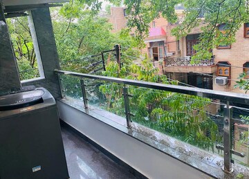 3 BHK Builder Floor For Rent in Shivalik Colony