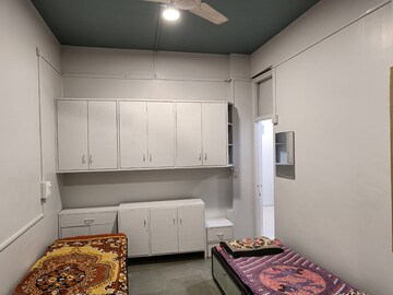 Room in  Pg at Cosmos Height , Shaniwar Peth – for Rent