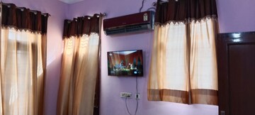 Furnished Amenities in 2 BHK Builder Floor at Dhakoli Village – for Rent