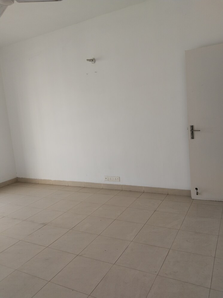 Room, vatika-city-homes 3 Bedroom 1690 Sq.Ft. Apartment In Sector 83 Gurgaon 8108972