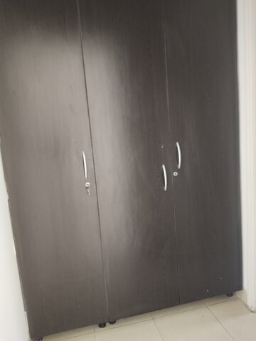 Furnished Amenities in 3 BHK Apartment at Vatika City Homes, Sector 83 – for Sale