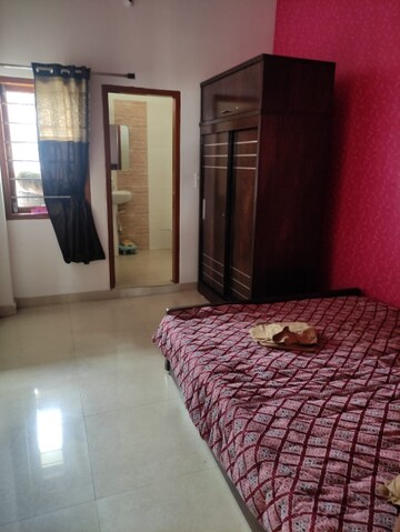 Bedroom in 2 BHK Builder Floor at Rajpur Road – for Rent