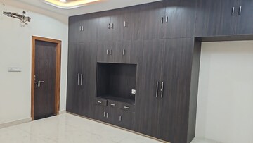 Furnished Amenities in 2 BHK Independent House at Gomti Nagar – for Rent