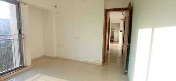 Room in 2 BHK Apartment at Kalpataru The Sunrise, Kolshet Road – for Sale