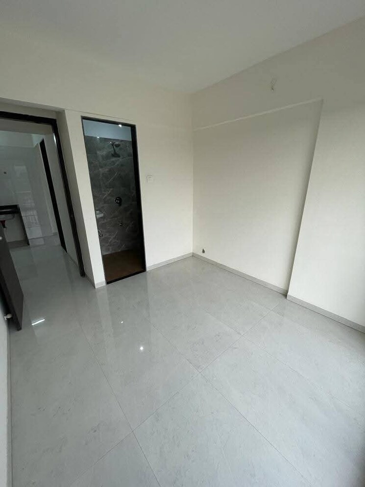 Room, karanjade 1 Bedroom 650 Sq.Ft. Apartment In Karanjade Navi Mumbai 8109085