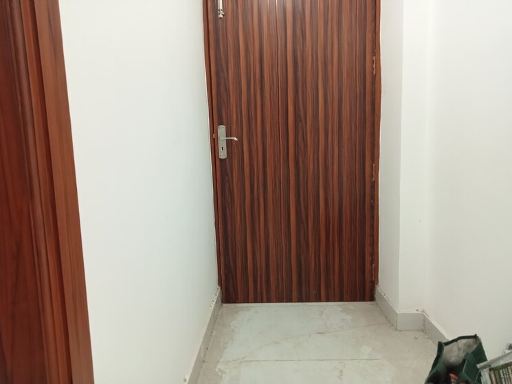 Bathroom, mahavir enclave 1 2 Bedroom 610 Sq.Ft. Builder Floor In Mahavir Enclave 1 Delhi 8109175