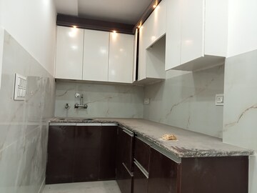 Kitchen in 2 BHK Builder Floor at Mahavir Enclave 1 – for Sale