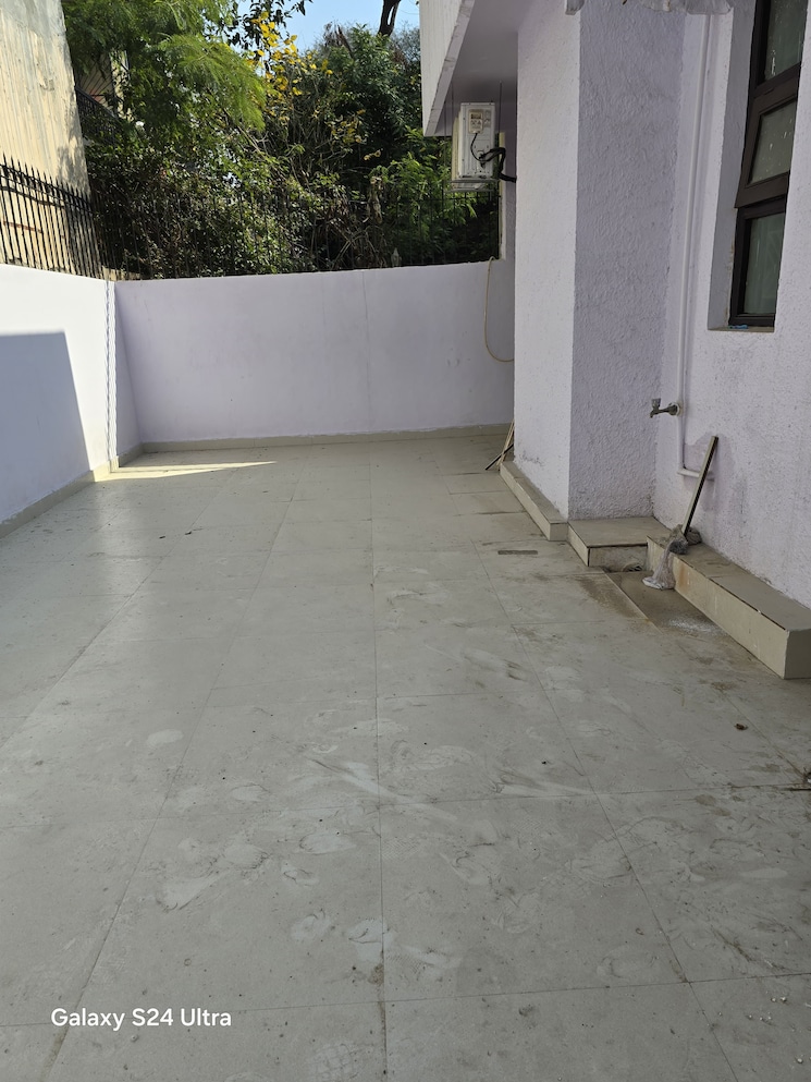 Balcony, ansal-palam-triangle 4 Bedroom 173 Sq.Yd. Independent House In Palam Vihar Extension Gurgaon 8109140