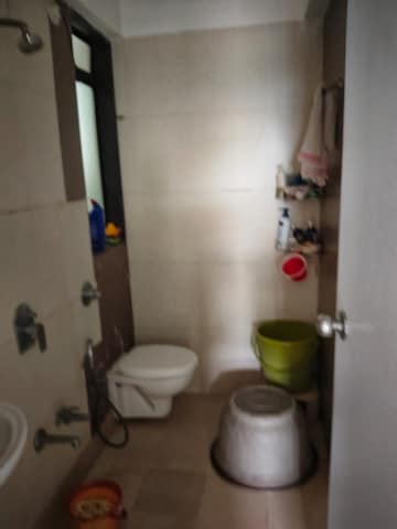 Furnished Amenities in 2.5 BHK Apartment at Kanakia Spaces Niharika, Manpada – for Rent