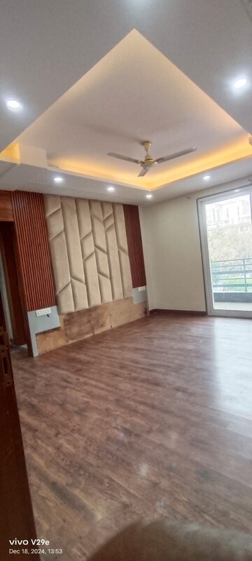 Room in 3 BHK Builder Floor at Kohli One Malibu Town, Sector 47 – for Rent