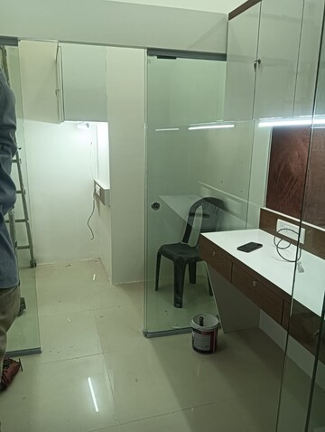  Office Space For Rent in Express Zone, Malad East