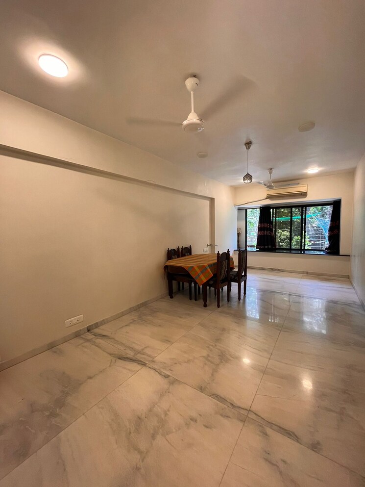 Living Room, juhu 2 Bedroom 1200 Sq.Ft. Apartment In Juhu Mumbai 8109360