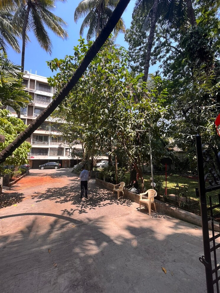 Exterior View, juhu 2 Bedroom 1200 Sq.Ft. Apartment In Juhu Mumbai 8109360