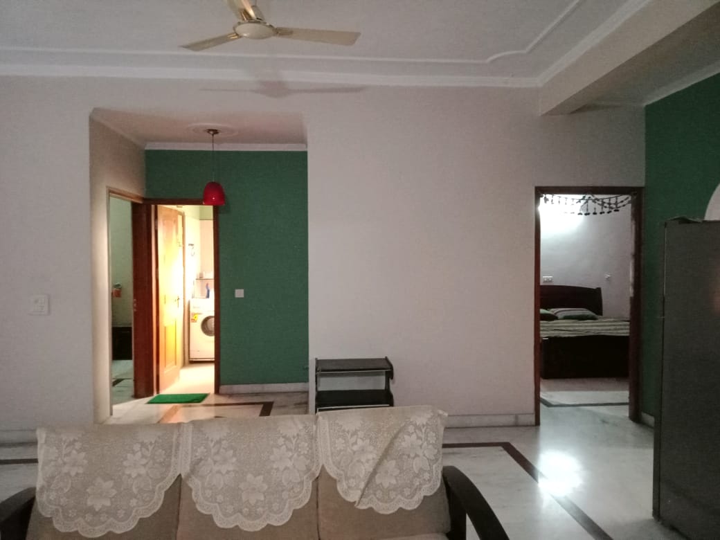2 BHK + Servant Room Apartment For Sale in Sector 28 Noida 