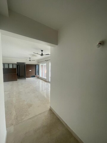 Room in 4 BHK Villa at Prestige Misty Waters, Hebbal – for Sale