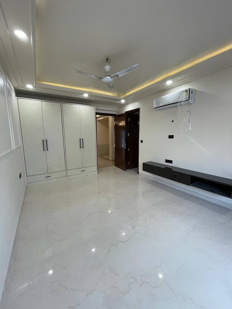 Room, nirvana-country-birch-court 4 Bedroom 3850 Sq.Ft. Builder Floor In Sector 50 Gurgaon 8109354