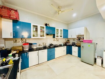 Kitchen in 3 BHK Builder Floor at Uppal Southend, Sector 49 – for Rent