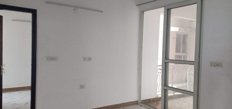 Room, sds-nri-residency-omega-ii 3 Bedroom 1360 Sq.Ft. Apartment In Omega Ii Greater Noida Greater Noida 8109402