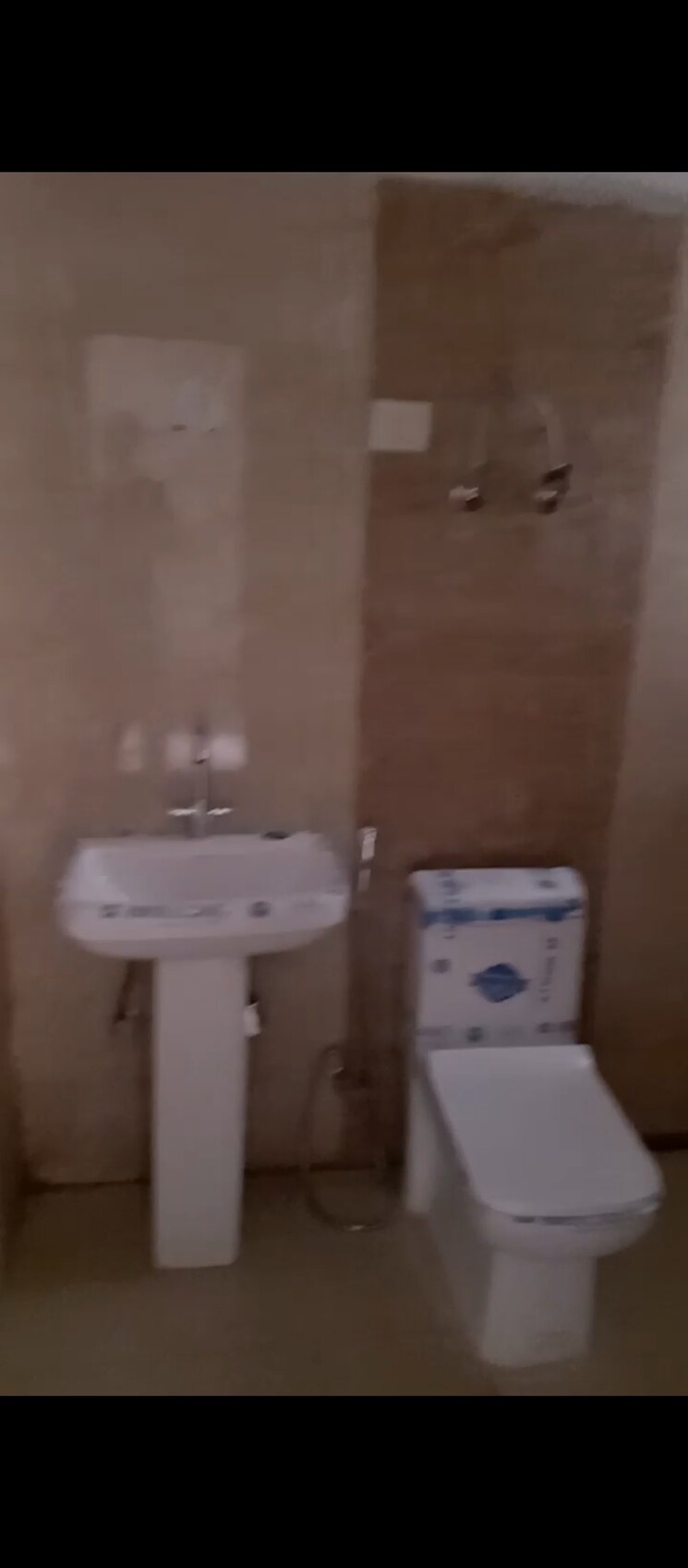 Bathroom, keltech-golf-vista 3 Bedroom 924 Sq.Ft. Apartment In Dundahera Ghaziabad 8109457