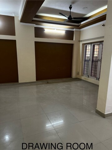 Room in 3 BHK Independent House at Aman Vihar – for Rent