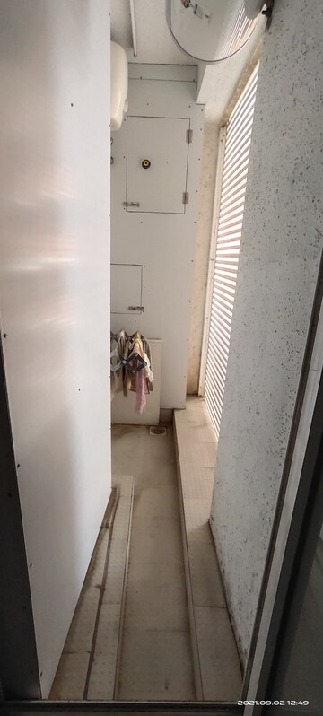 Balcony in 3 BHK Apartment at Chembur – for Rent