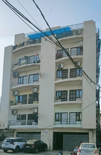 2 BHK Apartment For Resale in Hazratganj Lucknow  8045255