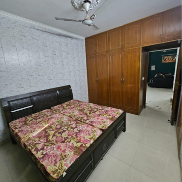 Bedroom in 2 BHK Apartment at Penta Homes, Vip Road – for Rent
