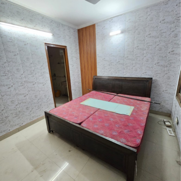 Bedroom in 2 BHK Apartment at Penta Homes, Vip Road – for Rent