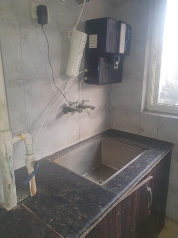 Bathroom in 3 BHK Apartment at Amrapali Silicon City, Sector 76 – for Rent