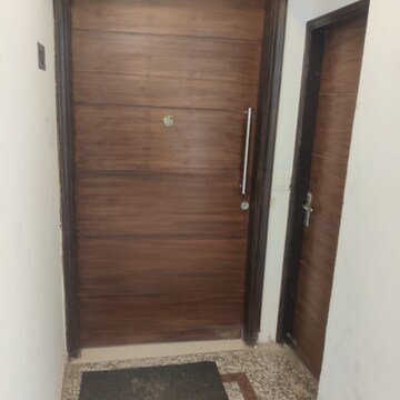 Furnished Amenities in 3 BHK Apartment at SS The Coralwood, Sector 84 – for Rent