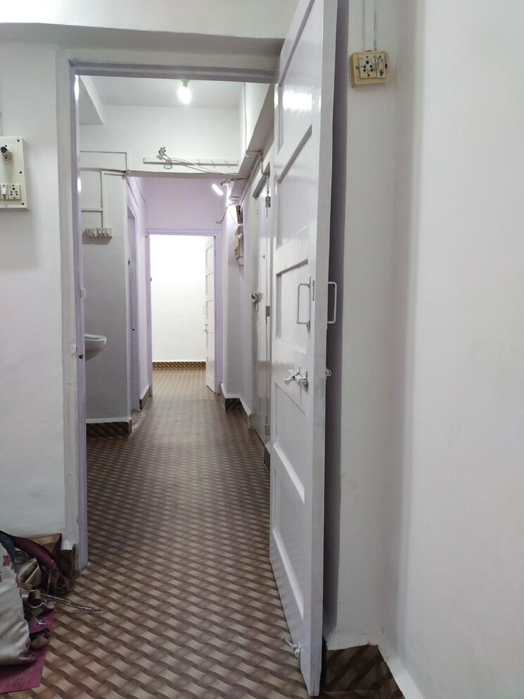 Nearby, sector 16 vashi 1 Bedroom 680 Sq.Ft. Apartment In Sector 16 Vashi Navi Mumbai 8109606