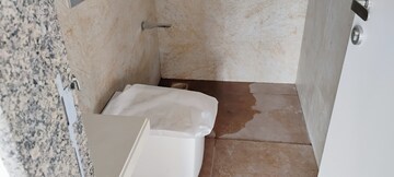 Attached Bathroom in 2 BHK Apartment at Kanakia Silicon Valley, Powai – for Rent