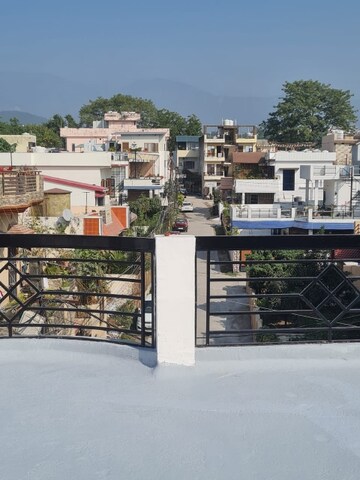 2 BHK Builder Floor – Exterior View View at Sahastradhara Road - for Rent