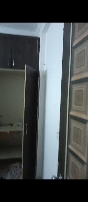Furnished Amenities in 3 BHK Builder Floor at Mehrauli – for Rent