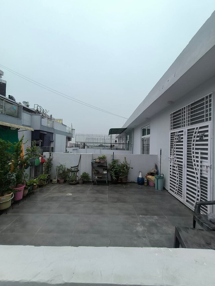  Parking, sector 1 greater noida 3 Bedroom 2040 Sq.Ft. Apartment In Sector 1 Greater Noida Greater Noida 8109679