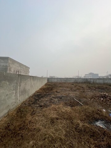  Plot For Sale in Rohini