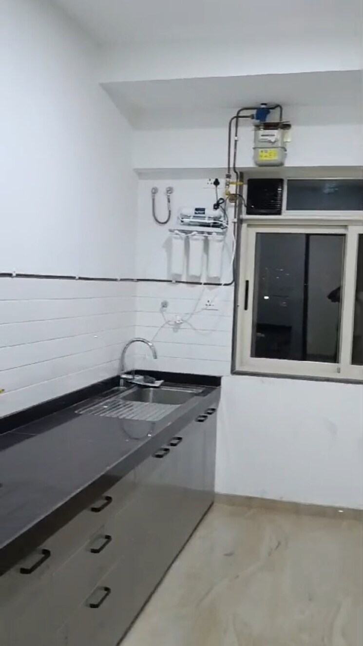 Kitchen, acropolis-apartment 3 Bedroom 1300 Sq.Ft. Apartment In Andheri West Mumbai 8109734