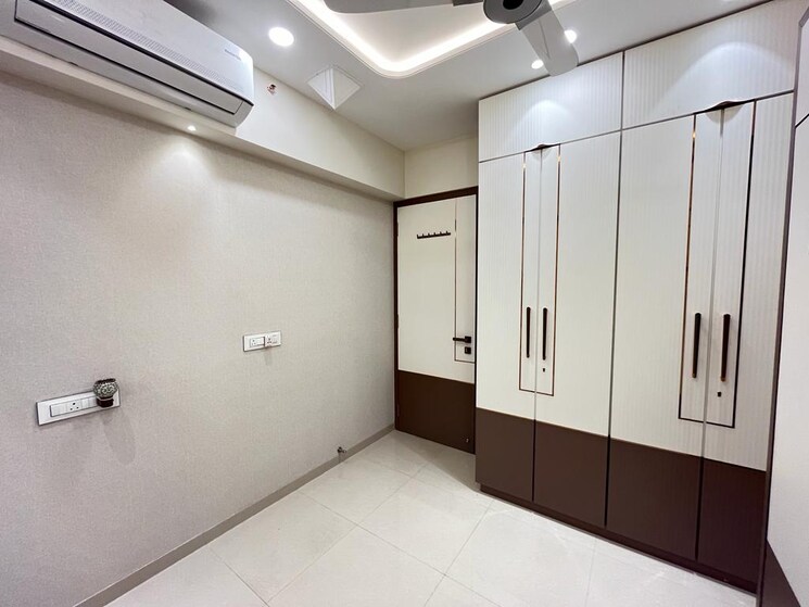 Kitchen, kalpataru-paramount 2 Bedroom 527 Sq.Ft. Apartment In Kapur Bawdi Thane 8109796