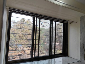 Room in 2 BHK Apartment at Blue Bell Chembur, Chembur – for Rent