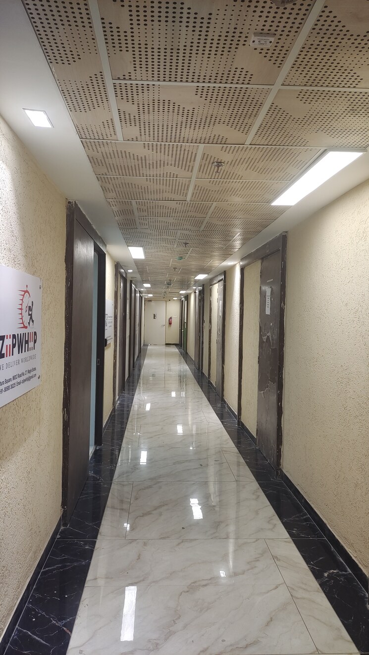 undefined, squarefeet-centrum-business-square Commercial Office Space 300 Sq.Ft. In Wagle Industrial Estate Thane 8109857