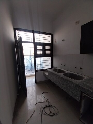 Kitchen in 2 BHK Independent House at Sector 17 – for Rent