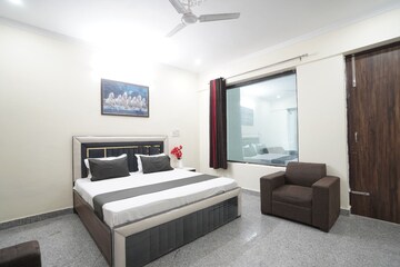 Room in  Pg at Sector 76 – for Rent
