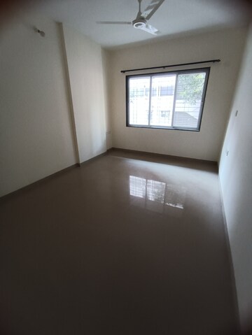Master Bedroom in 2 BHK Apartment at Lotus Sky Garden, Malad West – for Rent