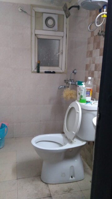 Master Bedroom in 3 BHK Apartment at Amrapali Silicon City, Sector 76 – for Rent