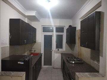 Master Bedroom in 3 BHK Apartment at Amrapali Silicon City, Sector 76 – for Rent