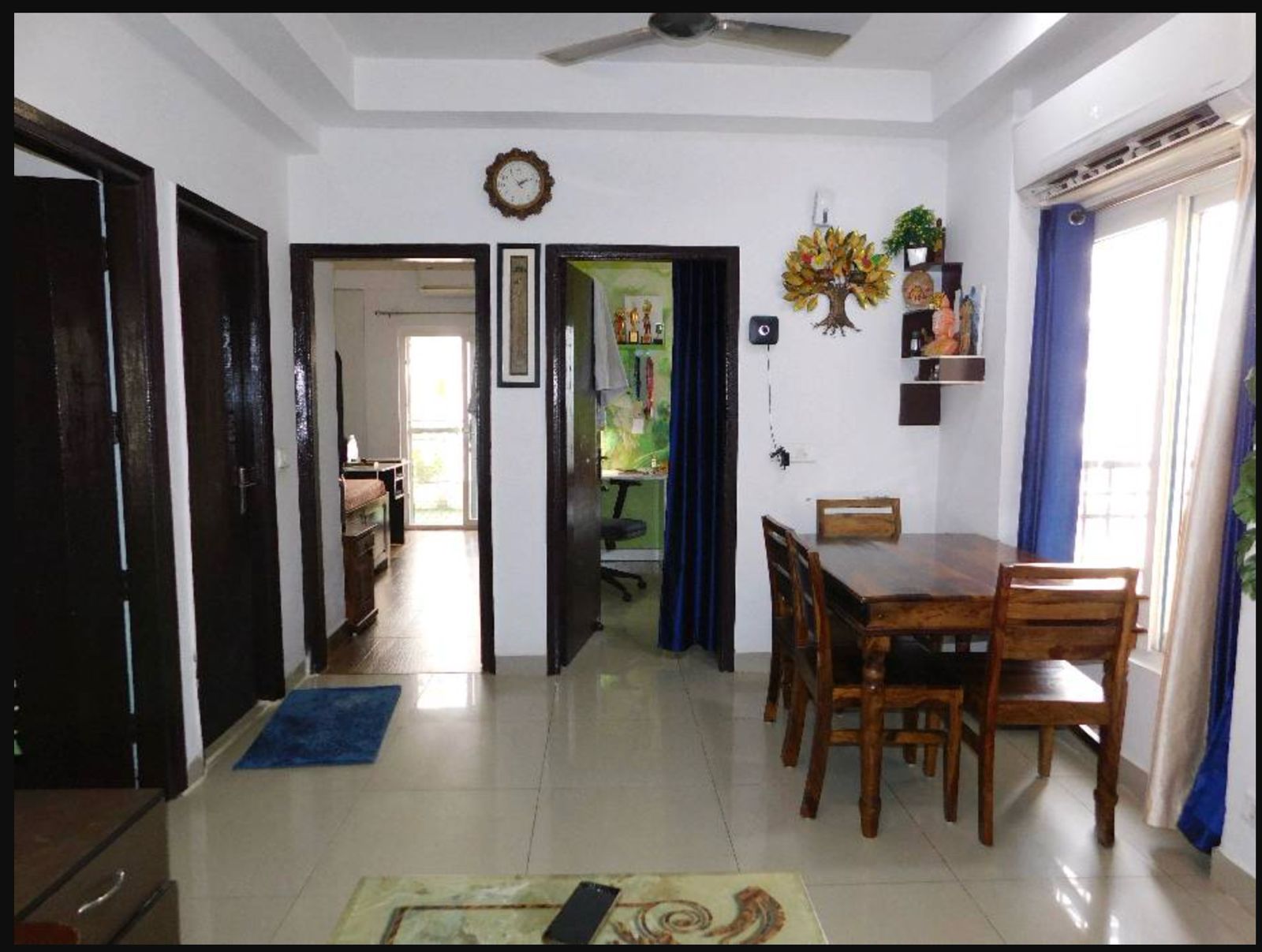 2.5 BHK + Study Room Apartment For Sale in Ajnara Le Garden