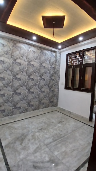 2 BHK Builder Floor For Resale in Batla House Delhi  8109946